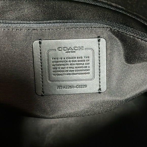 Coach Authentic Satchel Shoulder/Crossbody Bag A 2261-C6229 Black Pebbled - Picture 10 of 16